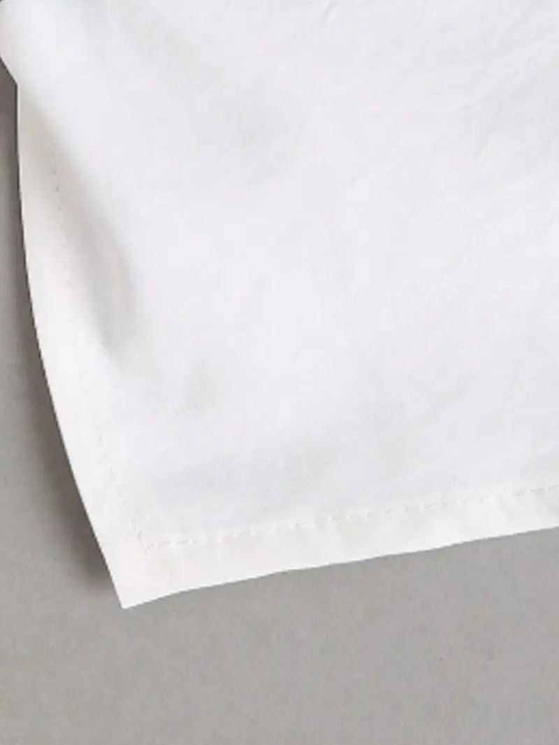 Classic College-Style Spliced Long-Sleeve Shirt with Elegant Back Detail