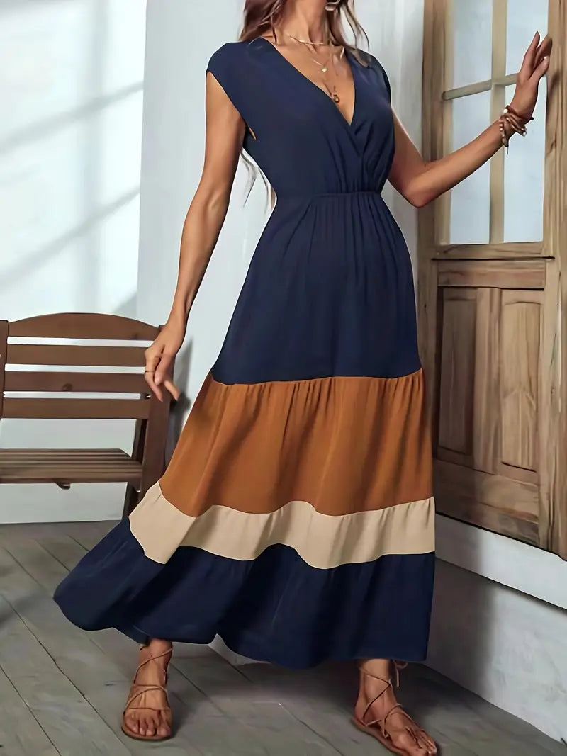 Color-Block Surplice Neck Sleeveless Maxi Dress — Elegant Sleeveless A-Line Silhouette for Refined Dressing