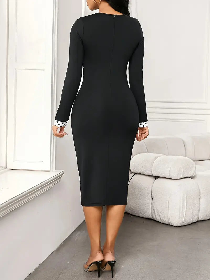 Elegant Polka Dot Bodycon Midi Dress with Button Detailing – Long Sleeve Knit Dress for Effortless Sophistication