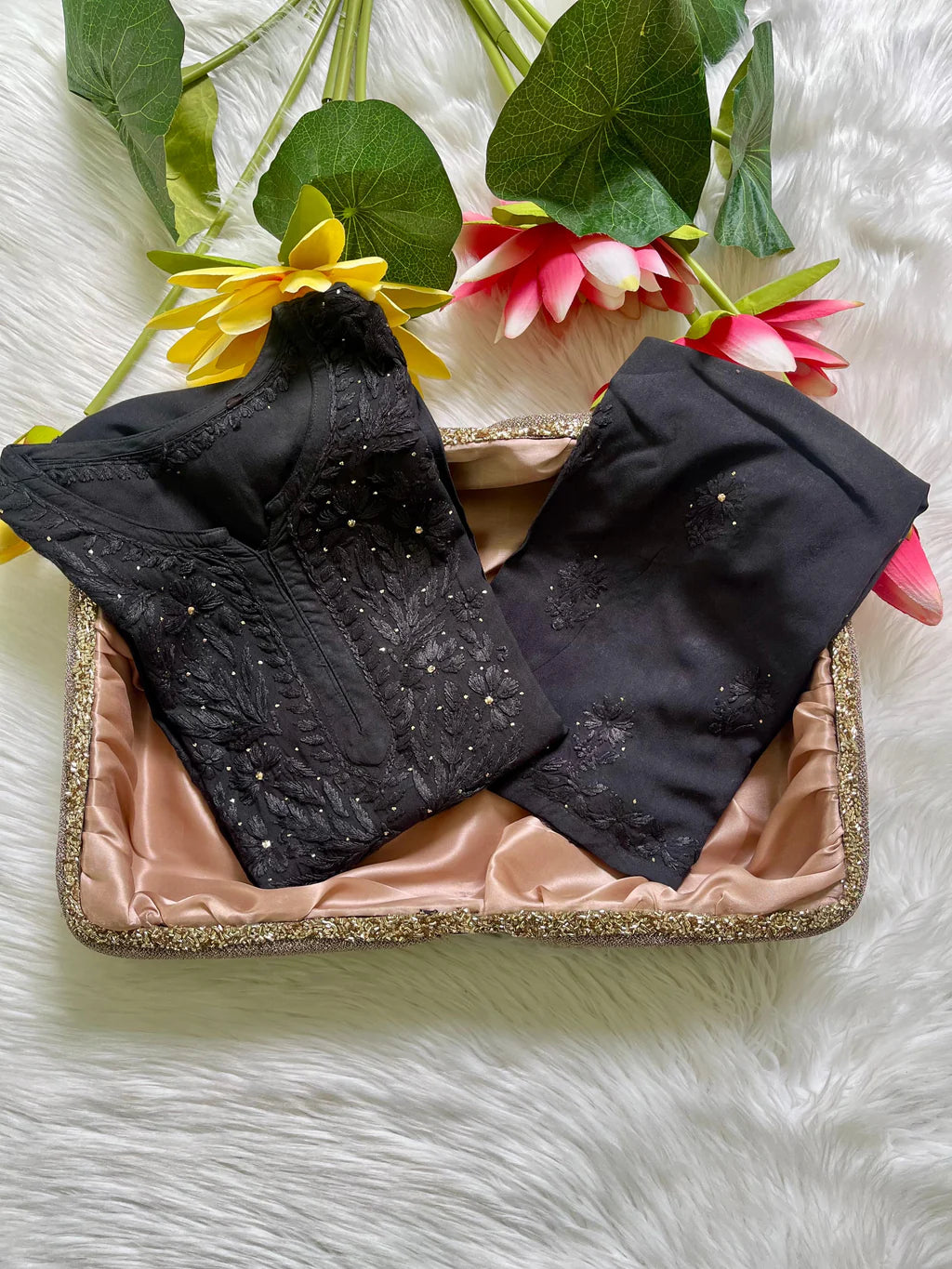 Chikan Combo Feel the Softness