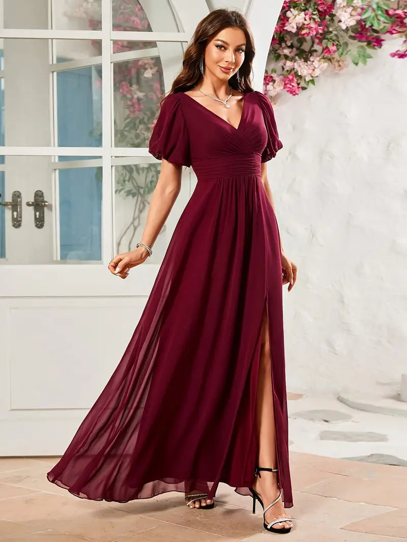 Elegant V-Neck Mermaid Trumpet Evening Gown with Short Sleeves, Chest Padding & Floor-Length Train – Perfect for Weddings, Proms & Special Occasions