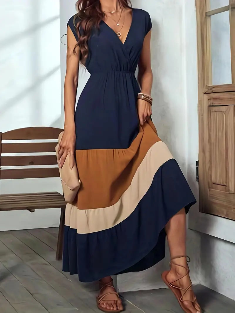 Color-Block Surplice Neck Sleeveless Maxi Dress — Elegant Sleeveless A-Line Silhouette for Refined Dressing