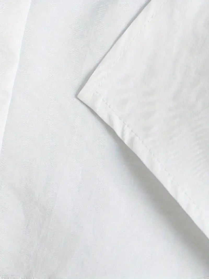 Classic College-Style Spliced Long-Sleeve Shirt with Elegant Back Detail